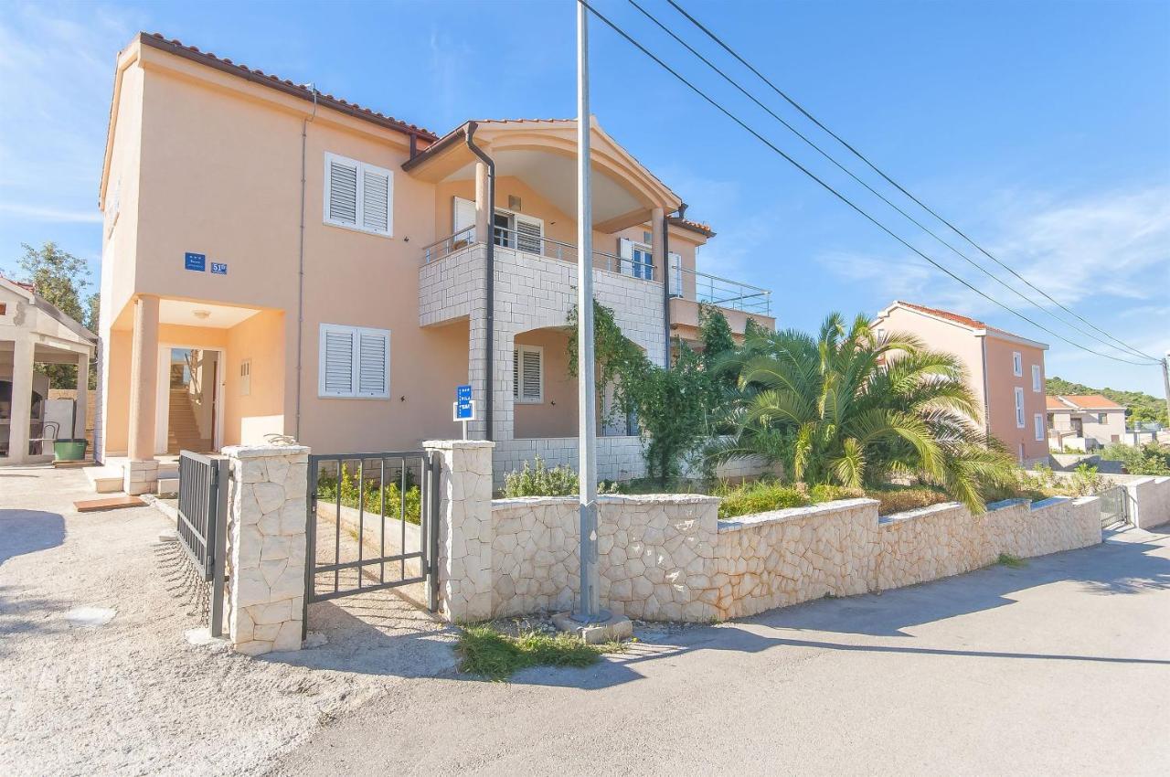 Apartments Ema Ražanj Exteriér fotografie